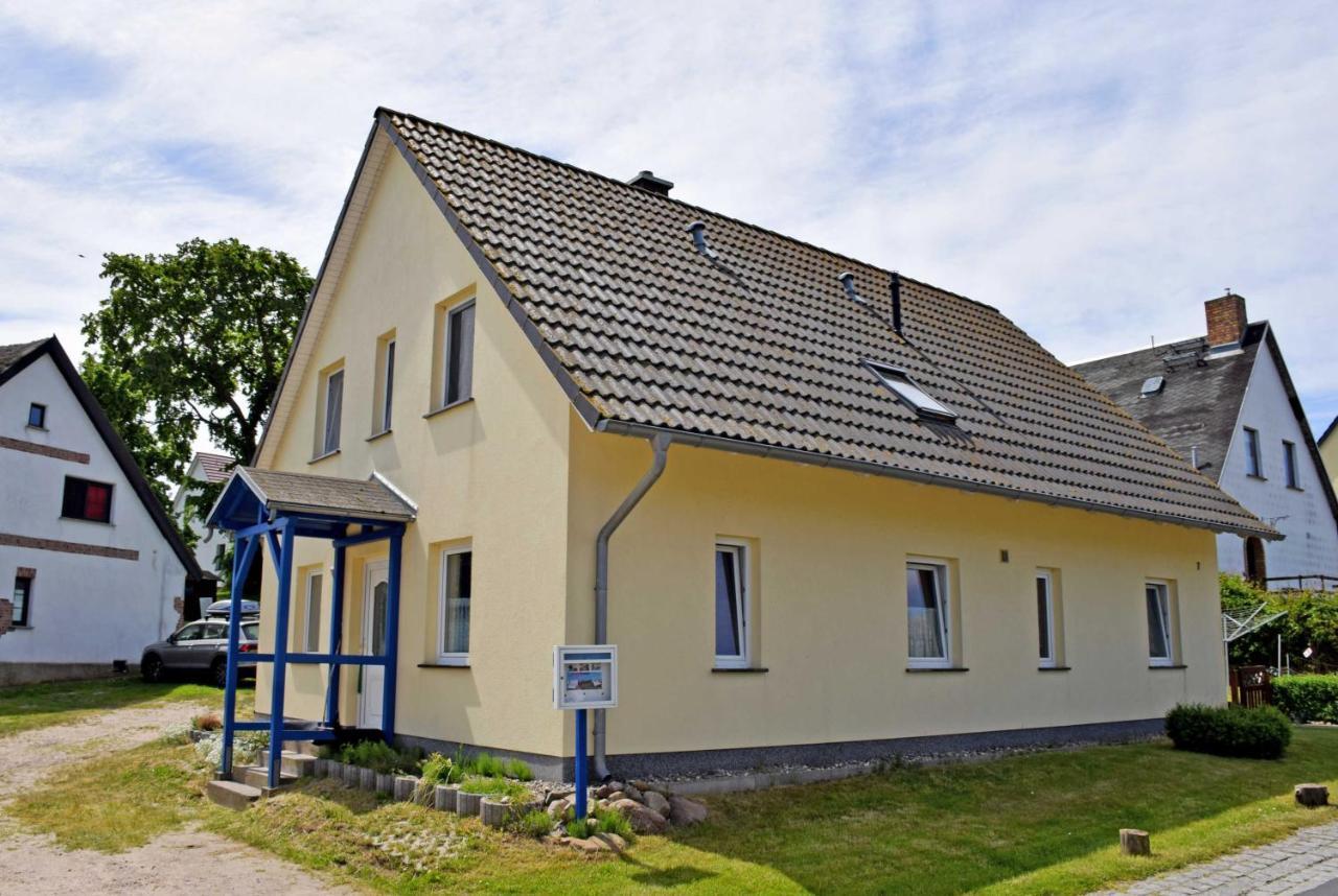 Ferienwohnungen Familie Looks Klein Zicker Exterior photo